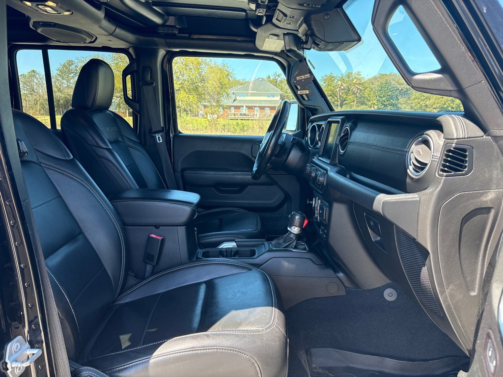 2020 Jeep Gladiator Image 14