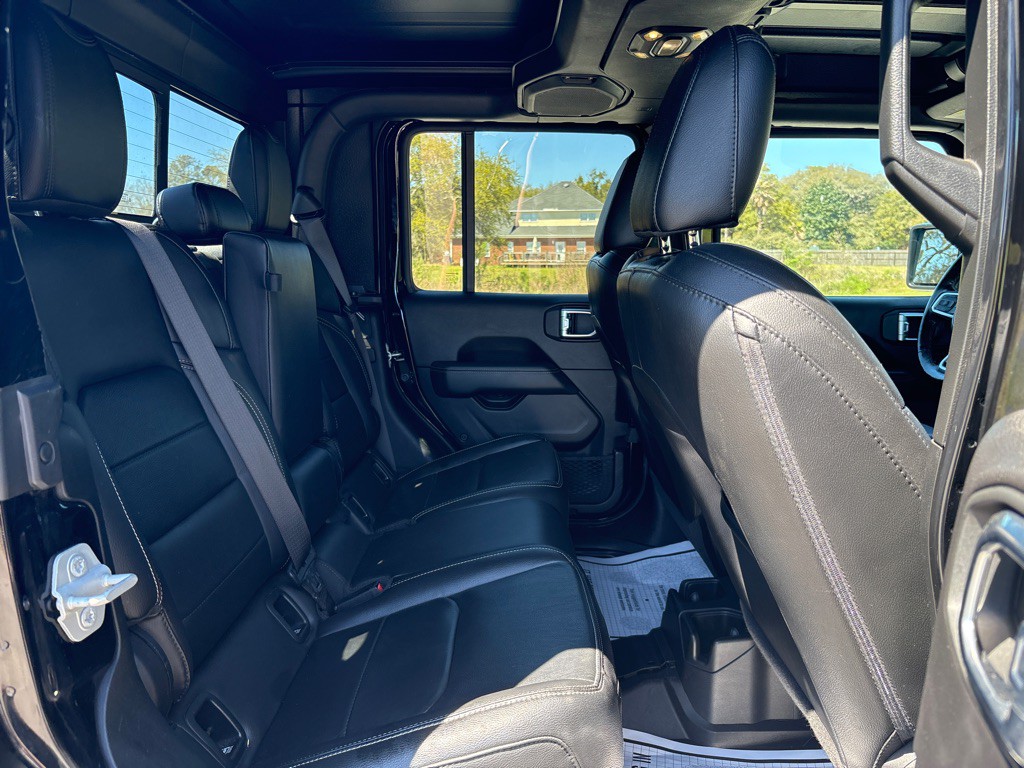 2020 Jeep Gladiator Image 16