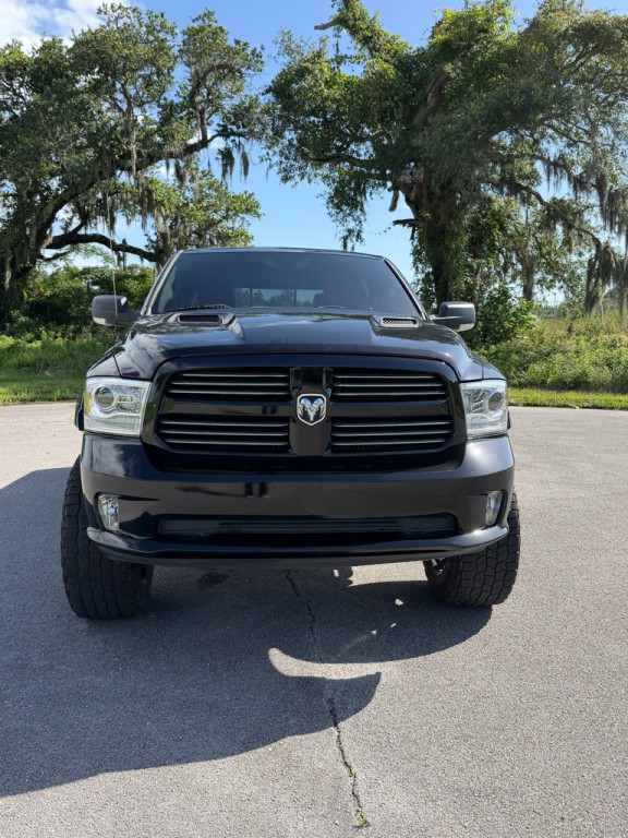 2015 RAM 1500 Image 8