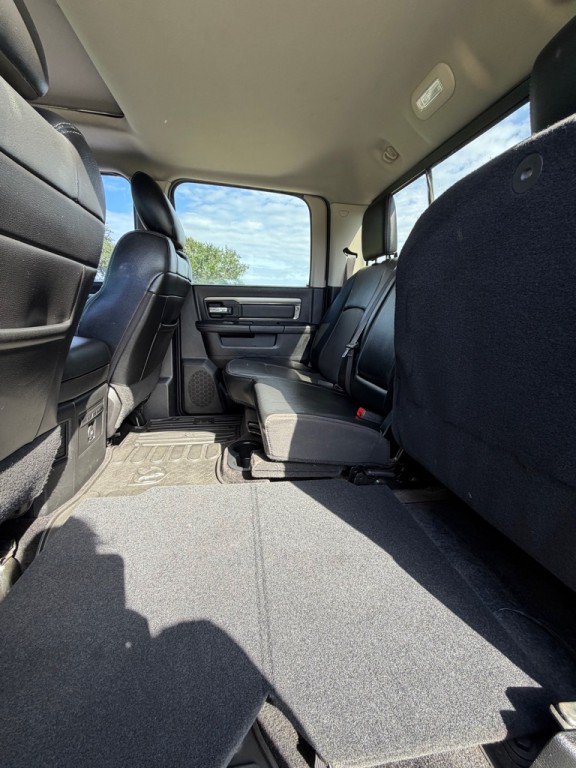 2015 RAM 1500 Image 13
