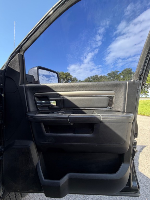 2015 RAM 1500 Image 15