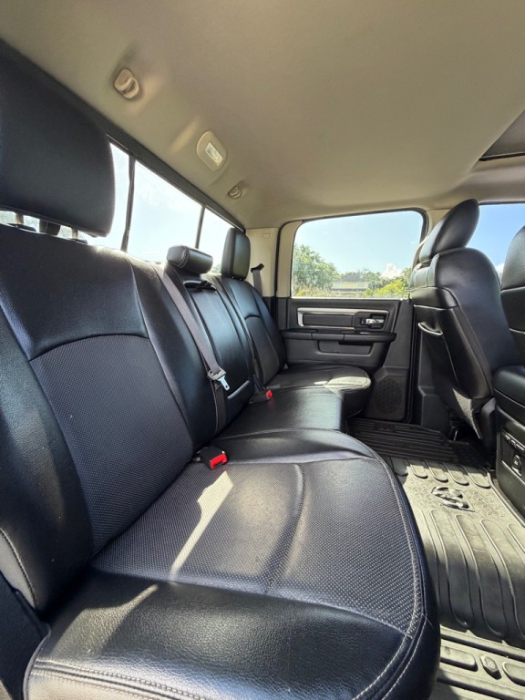 2015 RAM 1500 Image 18