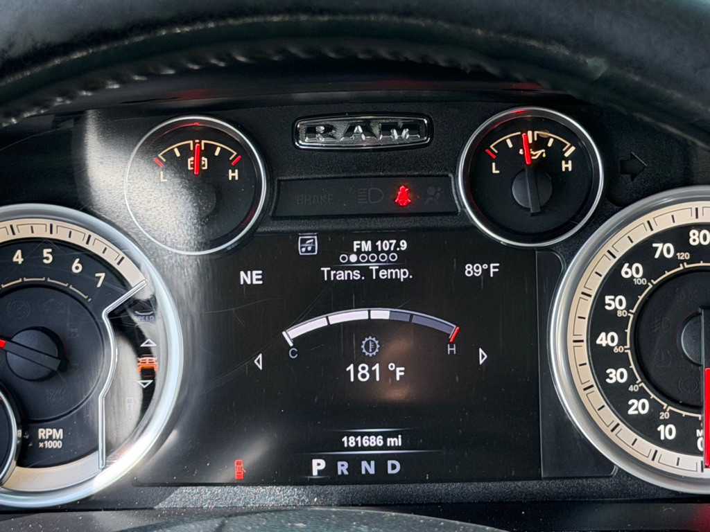 2015 RAM 1500 Image 24