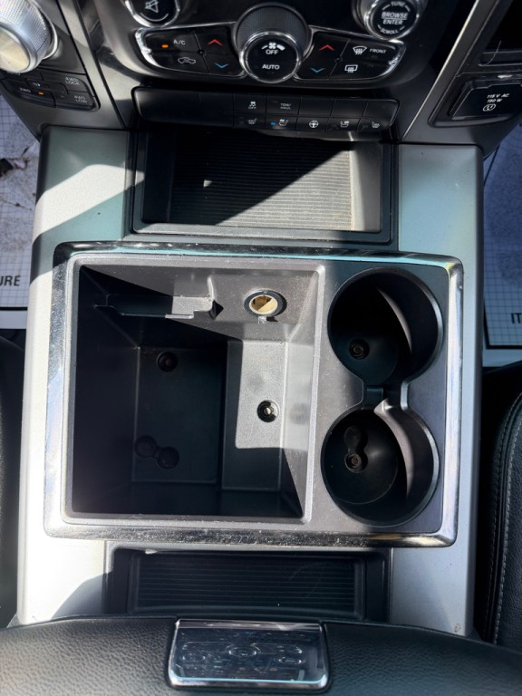 2015 RAM 1500 Image 26
