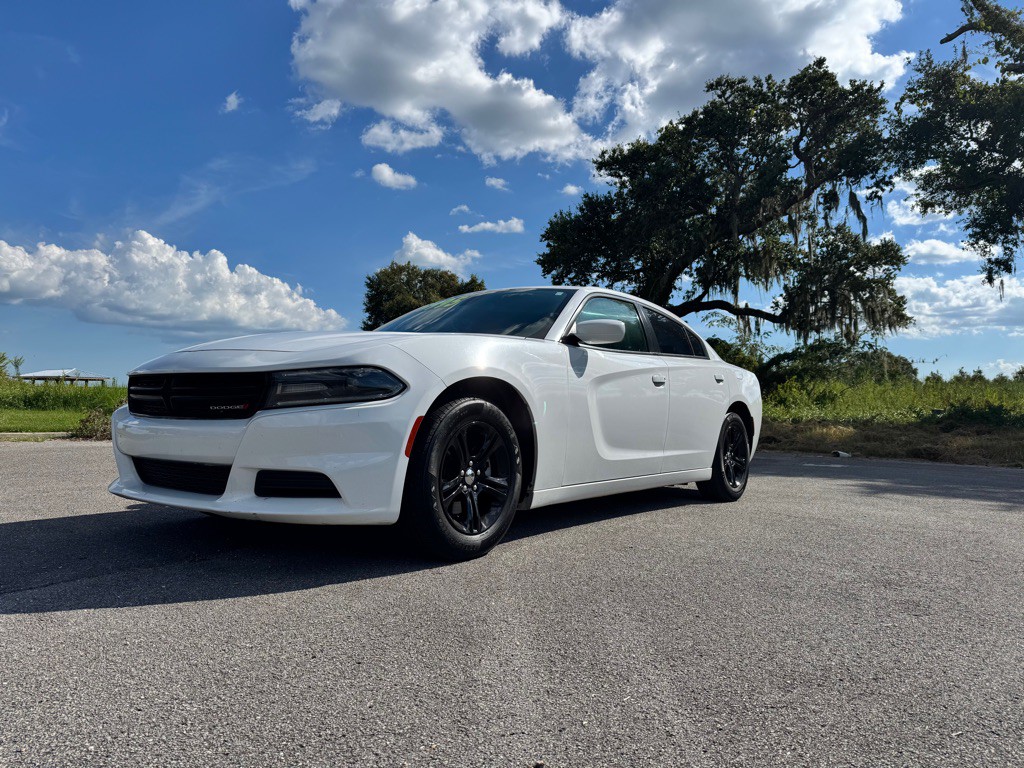 2021 Dodge Charger Image 1