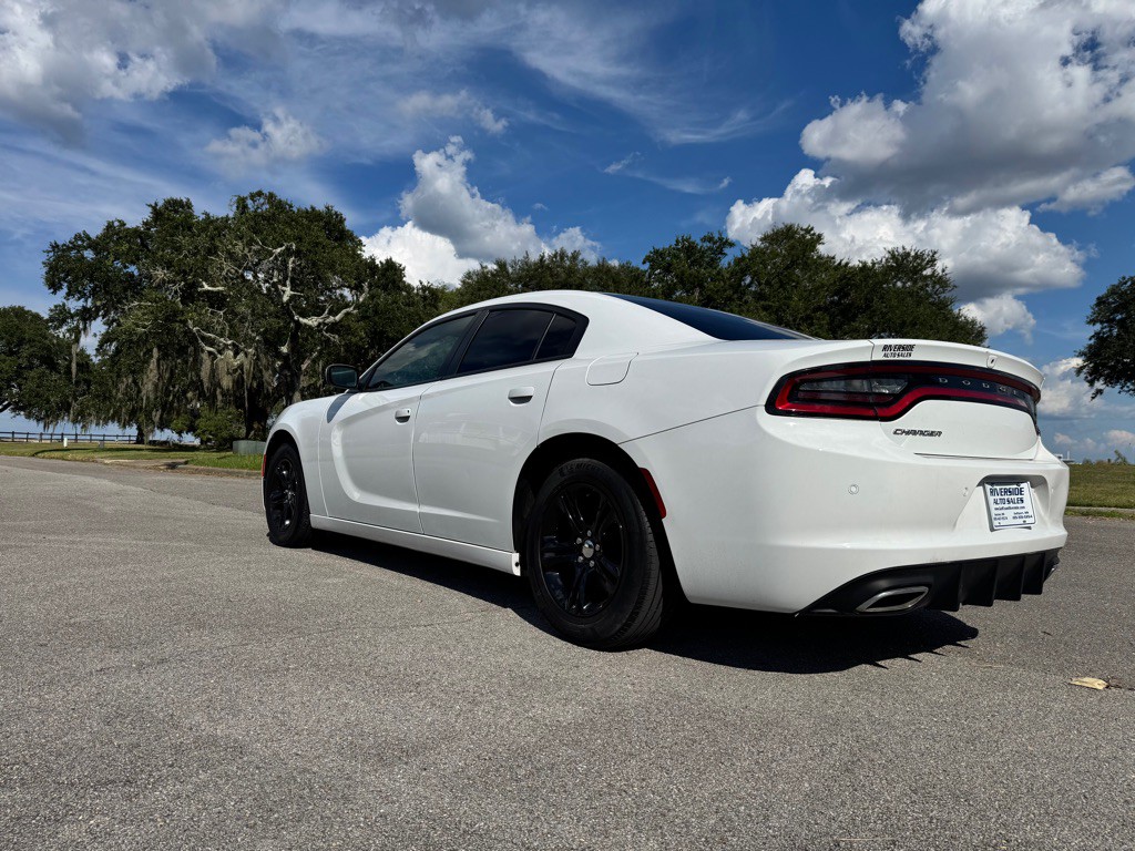 2021 Dodge Charger Image 3