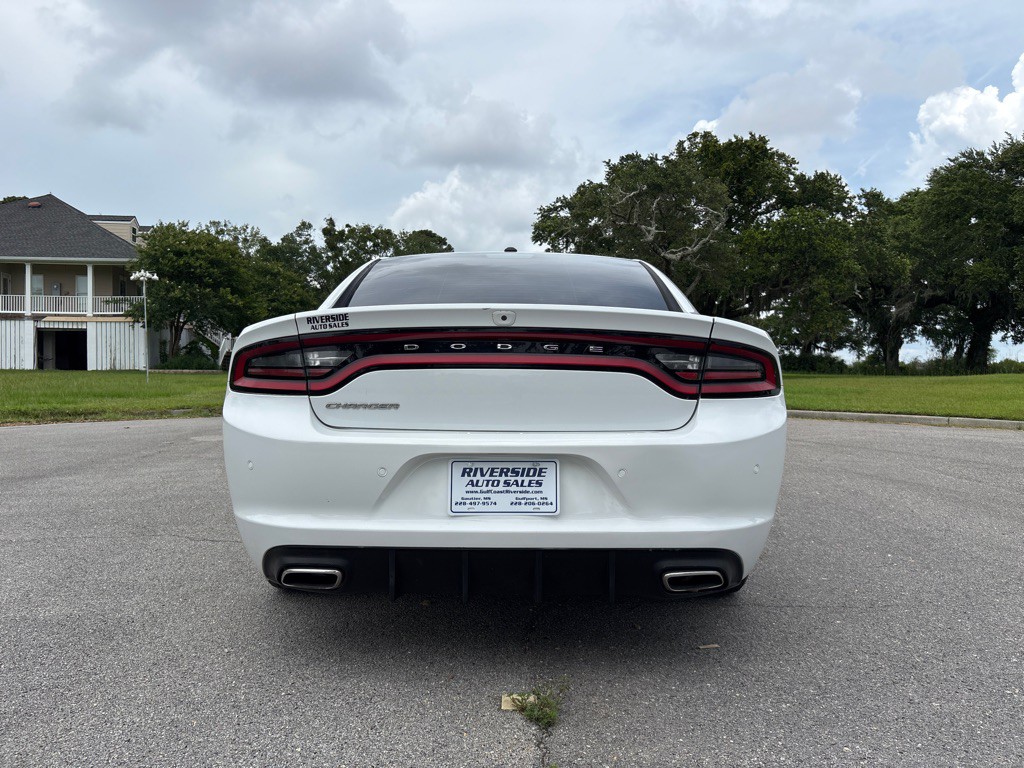 2021 Dodge Charger Image 4