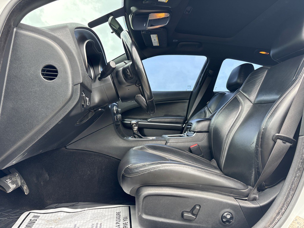 2021 Dodge Charger Image 9