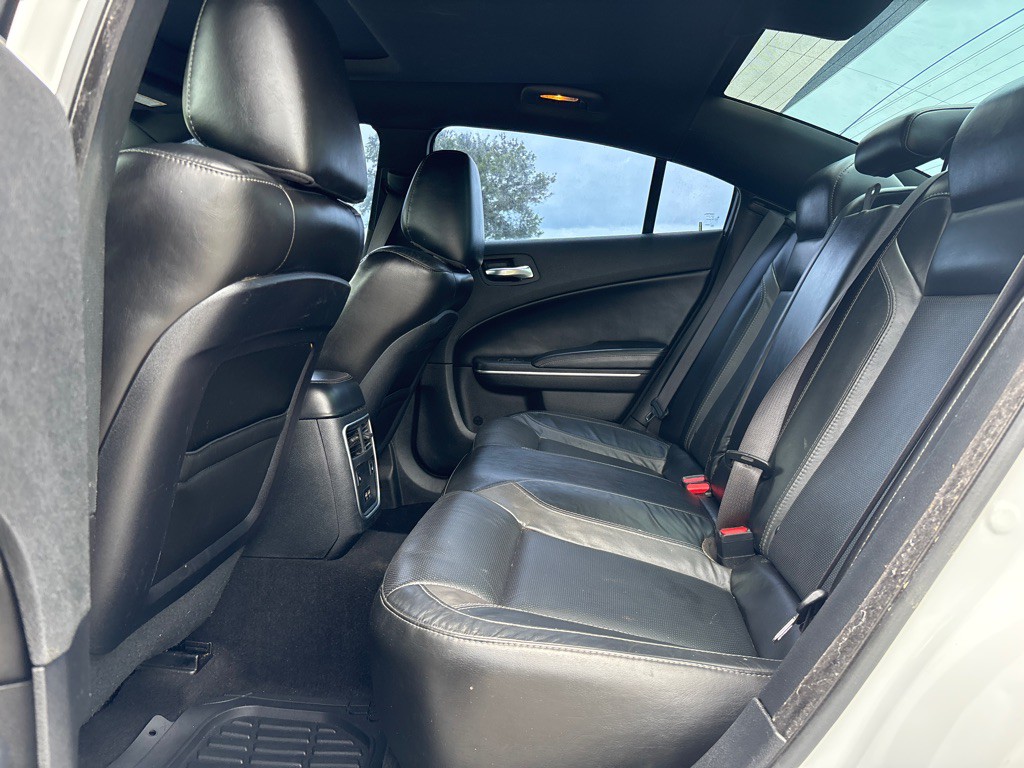 2021 Dodge Charger Image 11