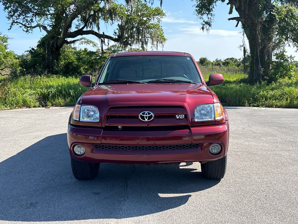 2004 Toyota Tundra Image 2