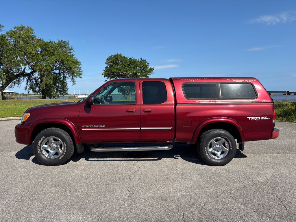 2004 Toyota Tundra Image 4