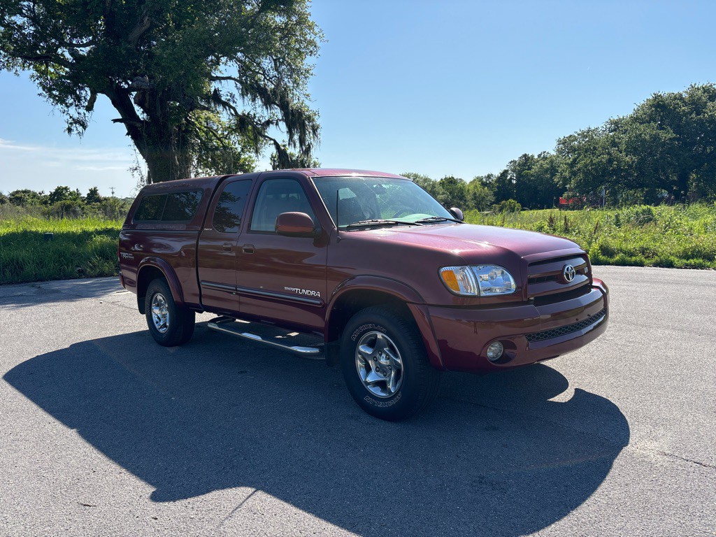 2004 Toyota Tundra Image 9