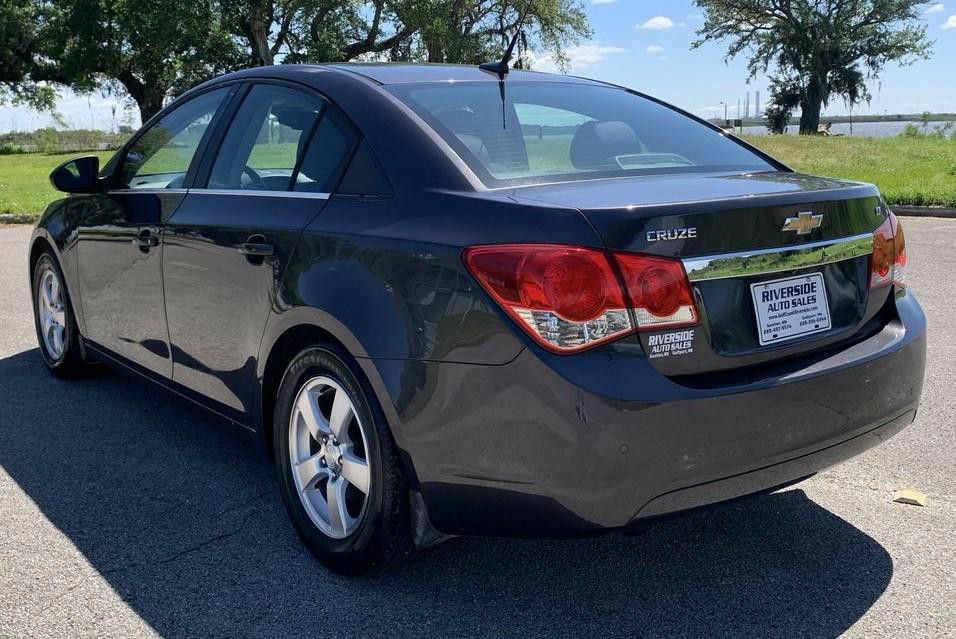 2014 Chevrolet Cruze Image 5
