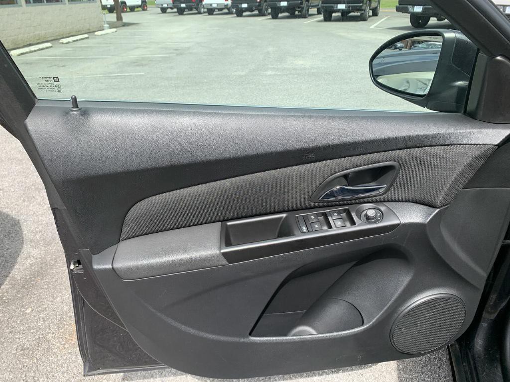 2014 Chevrolet Cruze Image 11