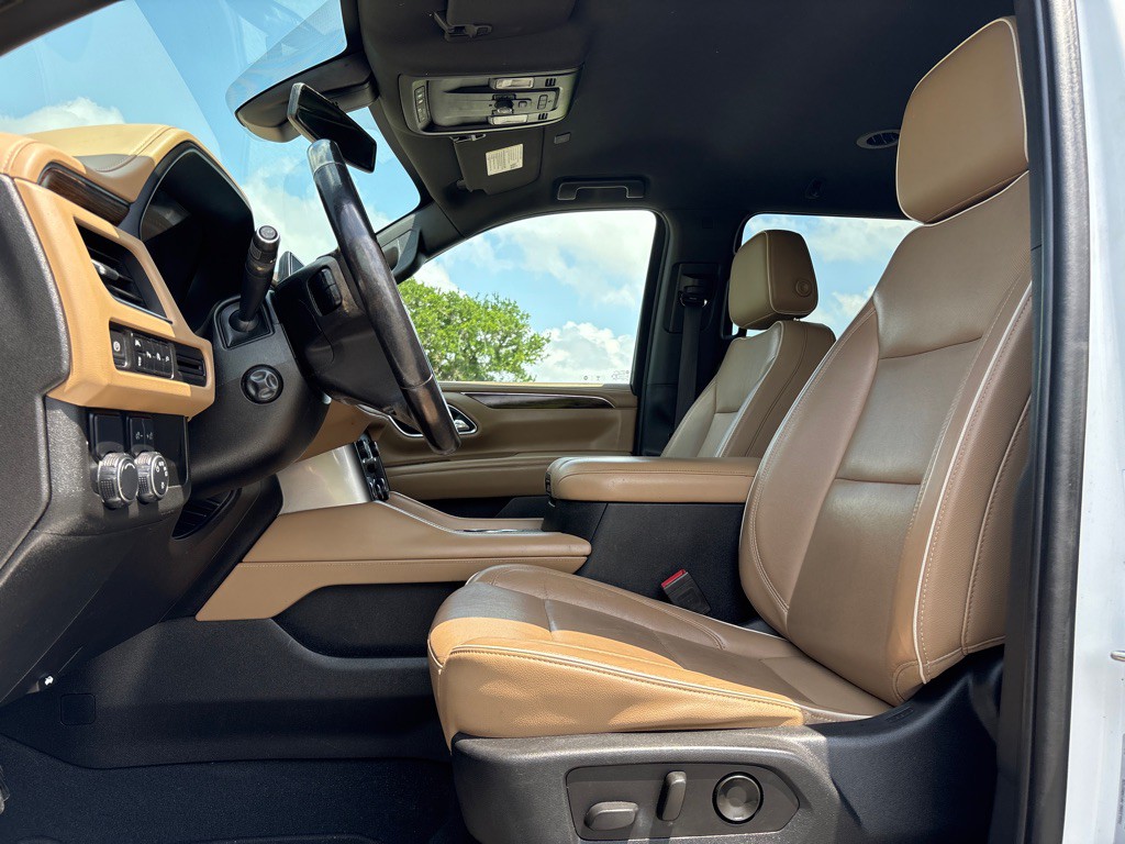 2021 Chevrolet Suburban Image 11