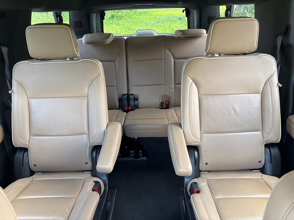 2021 Chevrolet Suburban Image 35