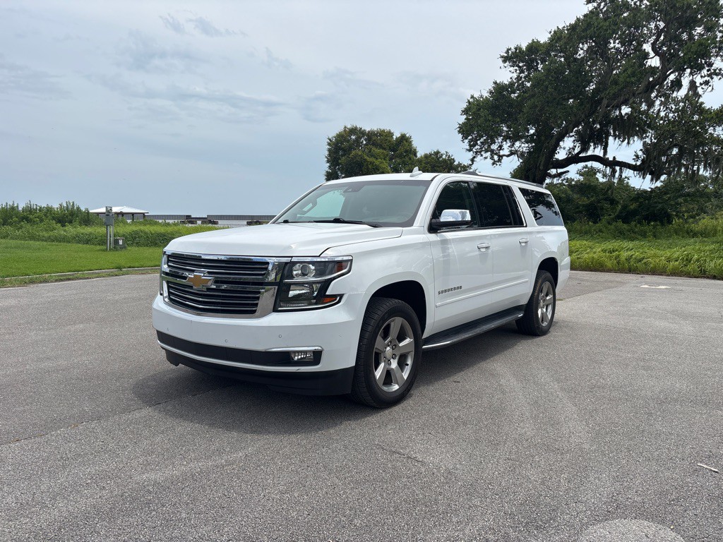 2020 Chevrolet Suburban Image 1