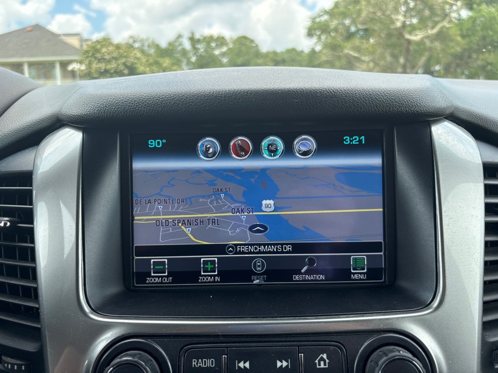2020 Chevrolet Suburban Image 27