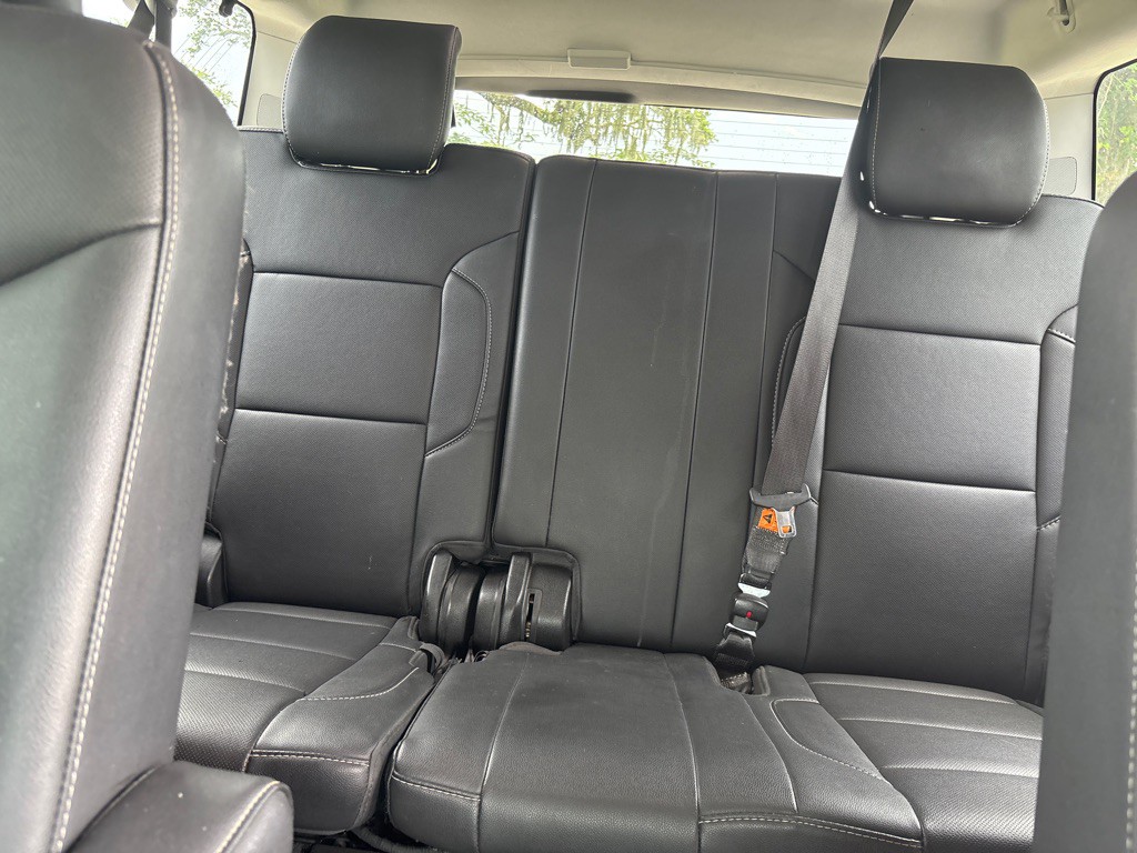 2020 Chevrolet Suburban Image 39
