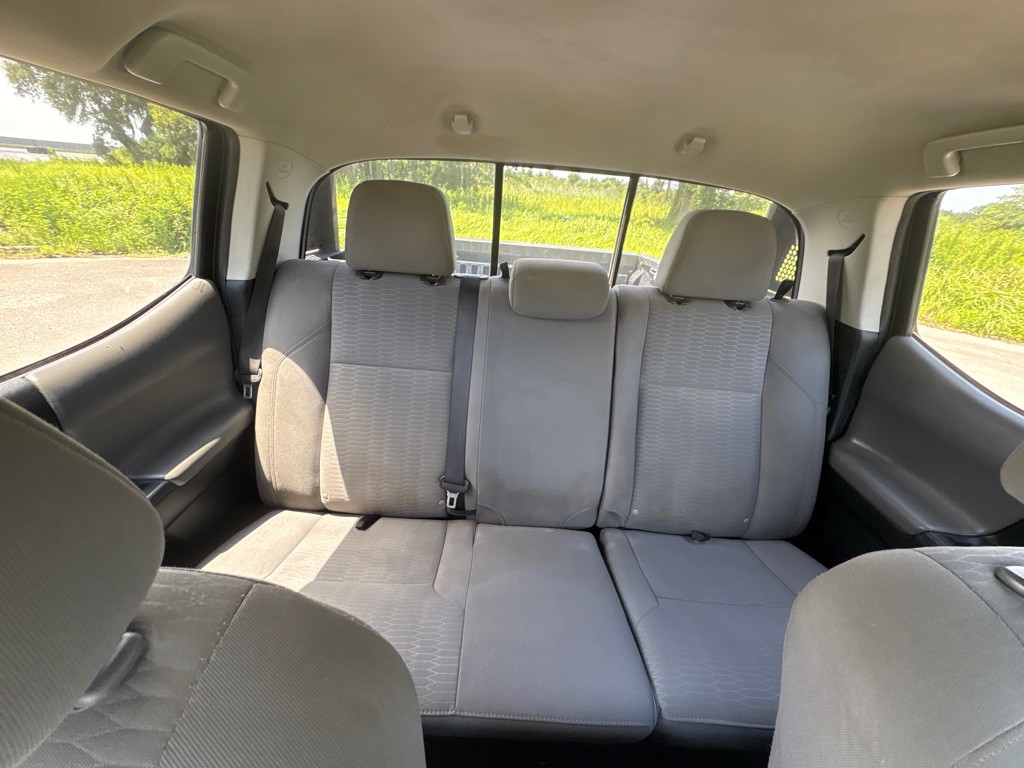 2018 Toyota Tacoma Image 32