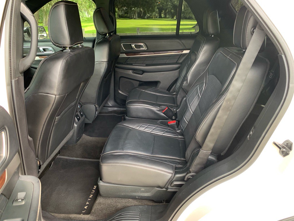 2018 Ford Explorer Image 8