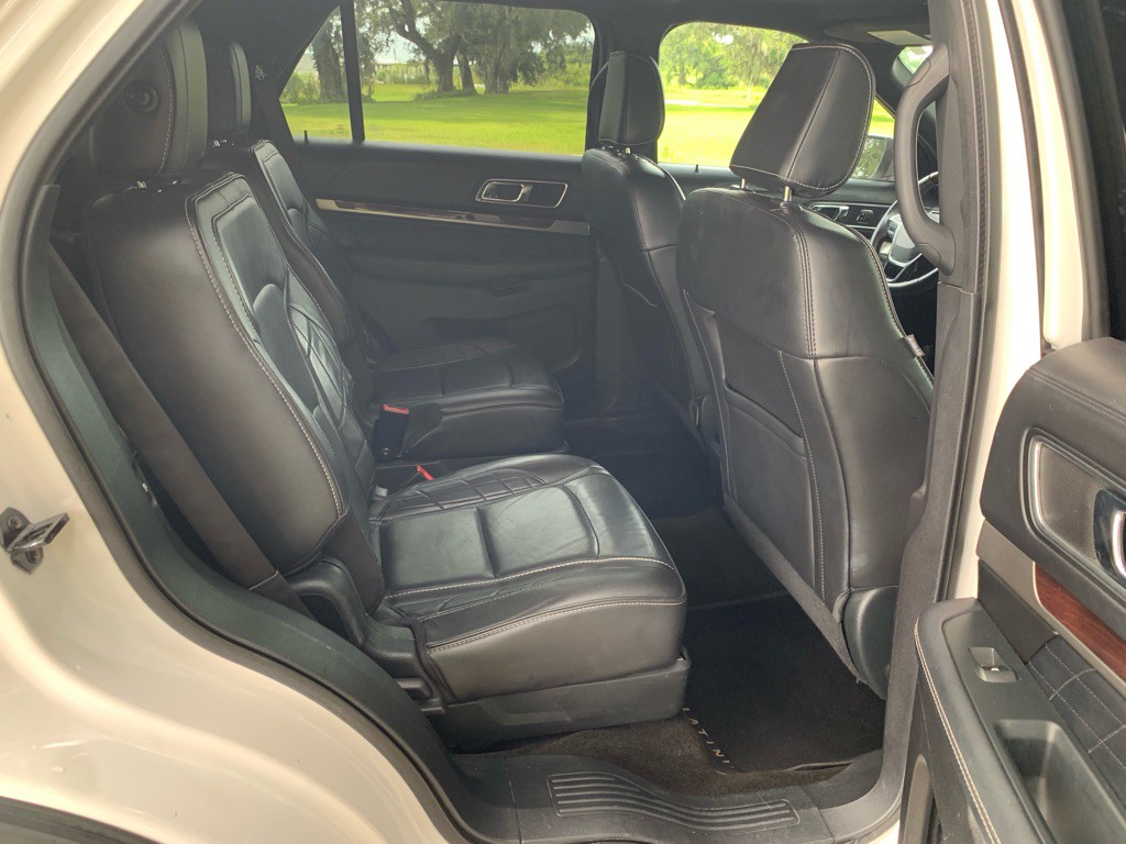 2018 Ford Explorer Image 10