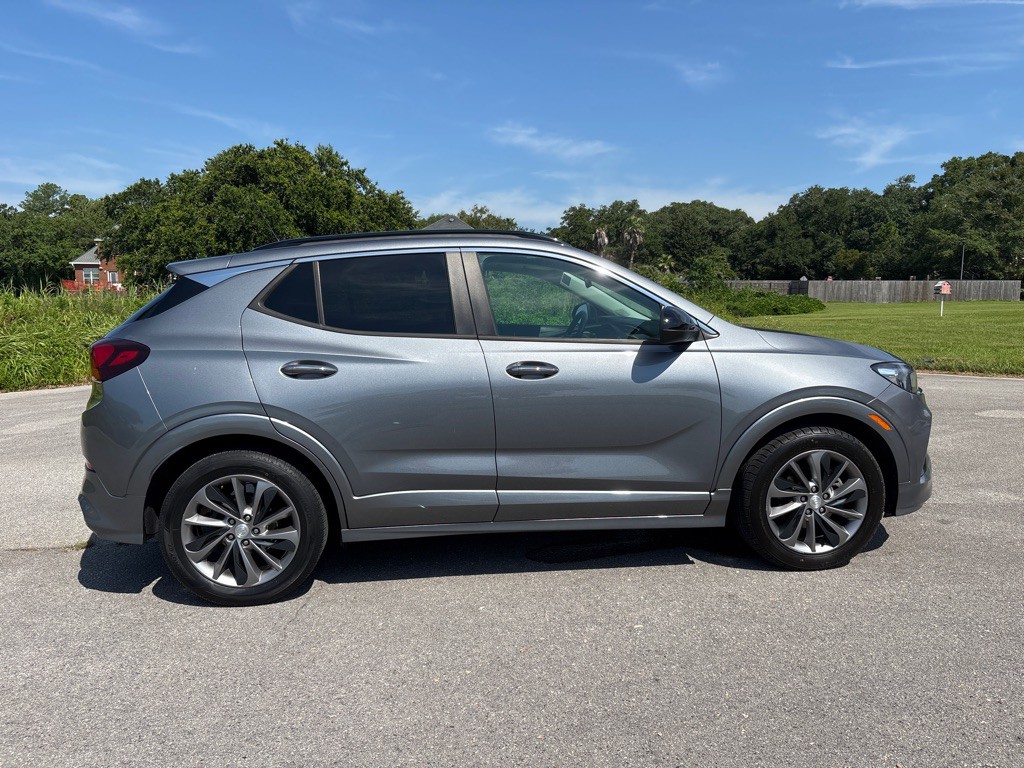 2020 Buick Enclave Image 9