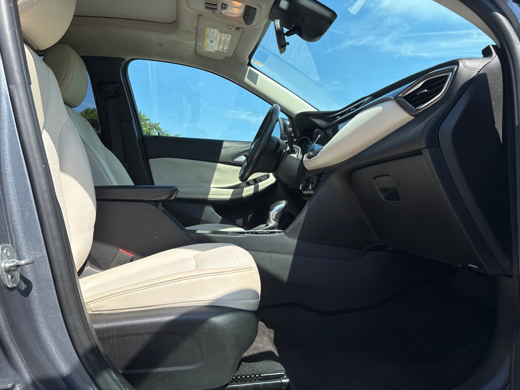 2020 Buick Enclave Image 15