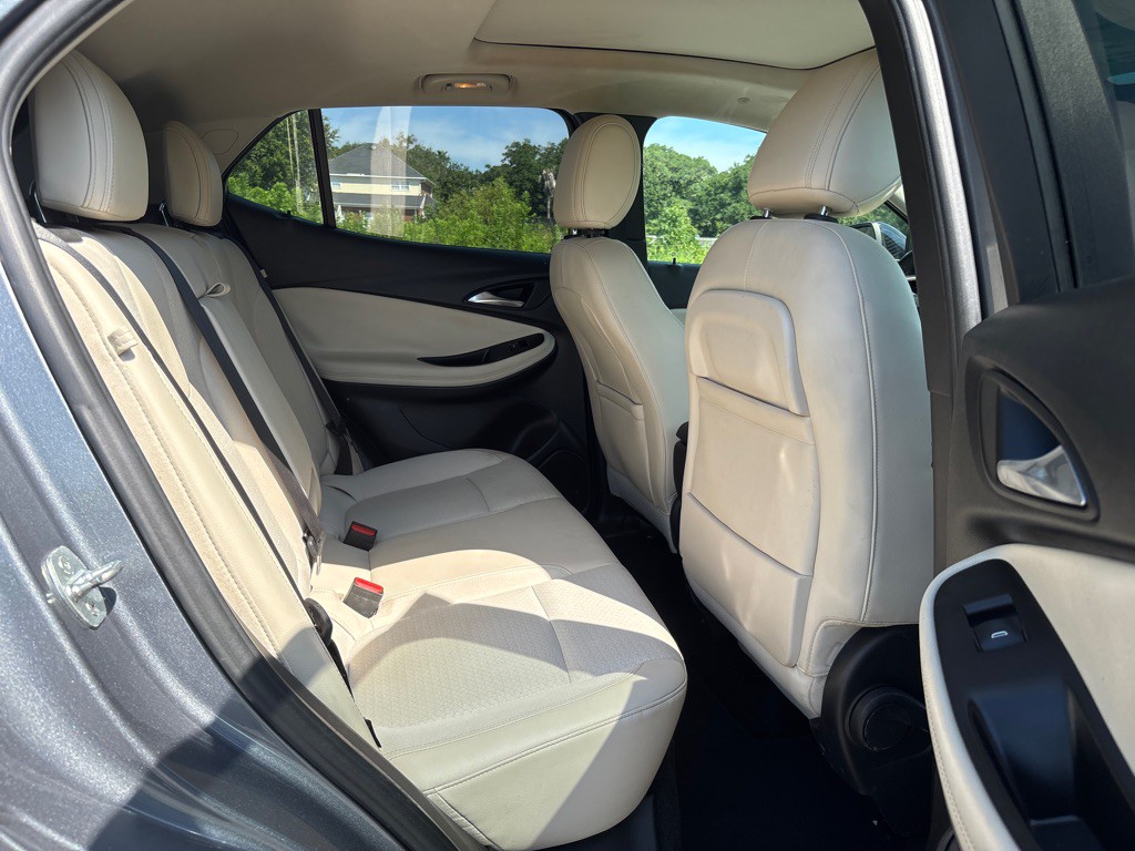 2020 Buick Enclave Image 17