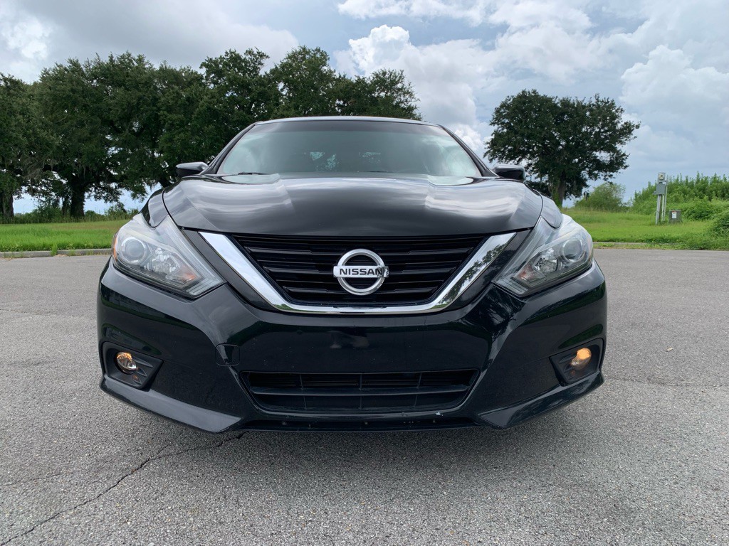 2018 Nissan Altima Image 5
