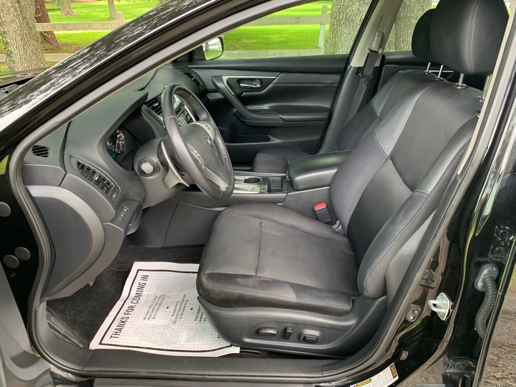 2018 Nissan Altima Image 7