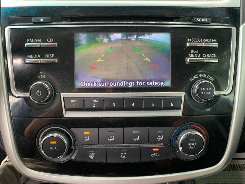 2018 Nissan Altima Image 17