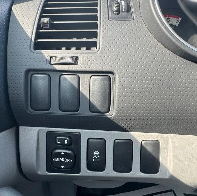 2012 Toyota Tacoma Image 18