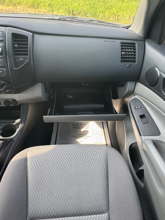 2012 Toyota Tacoma Image 23