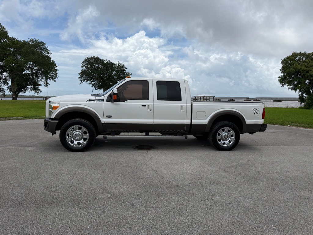 2016 Ford F-250 Image 2