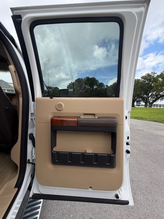 2016 Ford F-250 Image 15