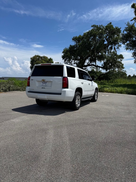 2017 Chevrolet Tahoe Image 5