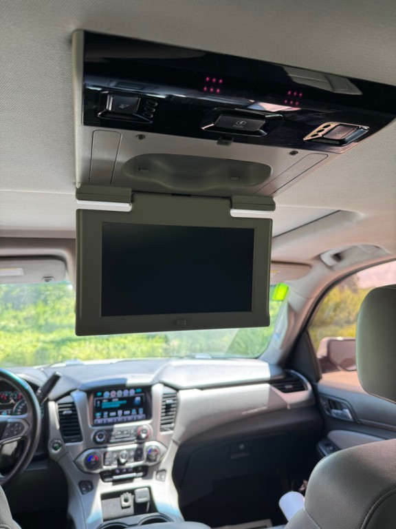 2017 Chevrolet Tahoe Image 31