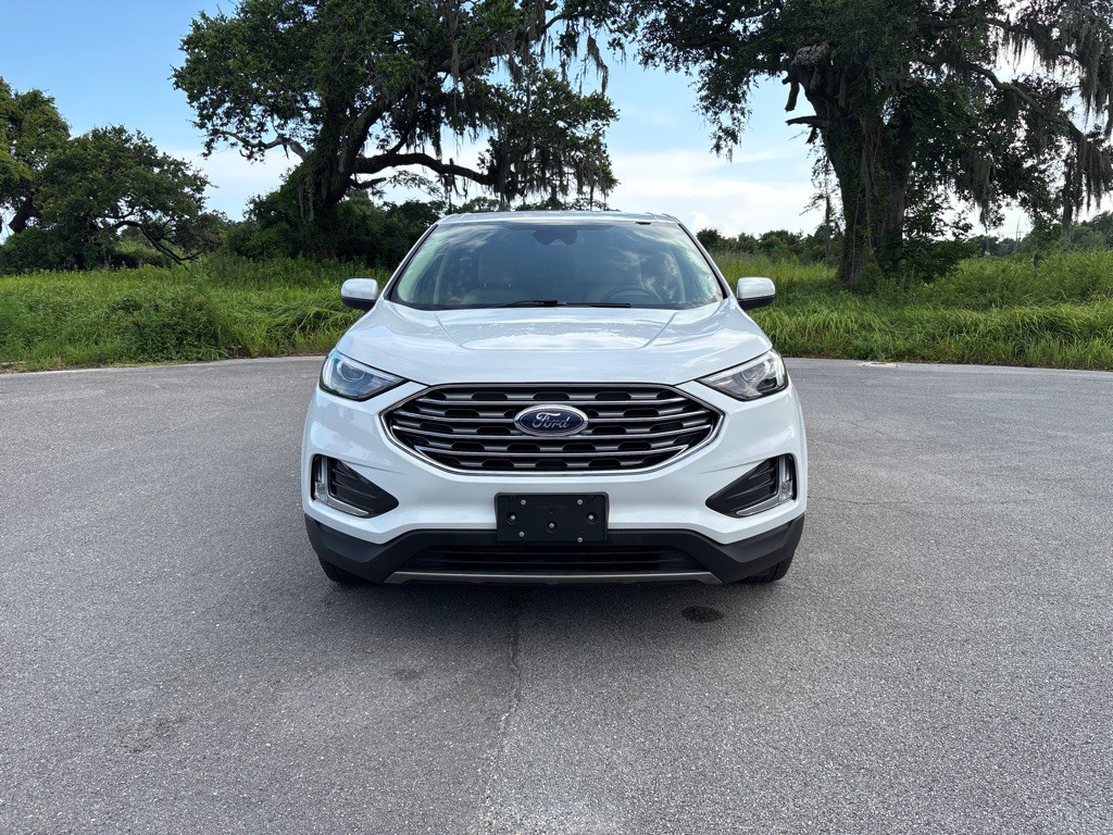 2022 Ford Edge Image 2