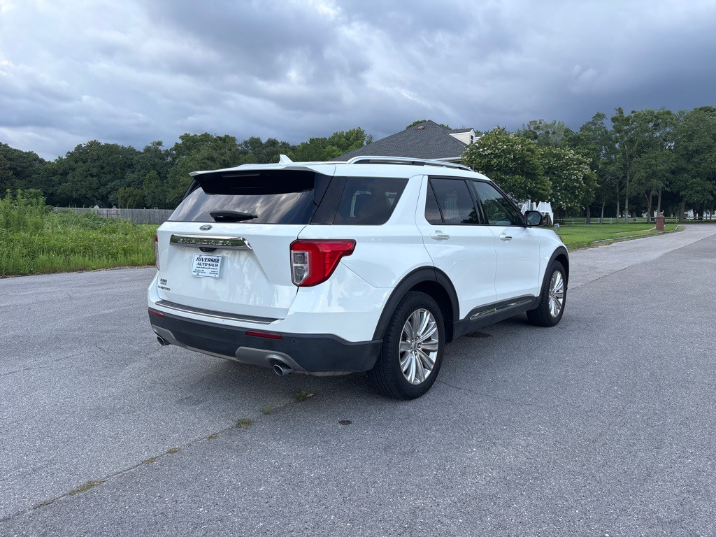 2020 Ford Explorer Image 7