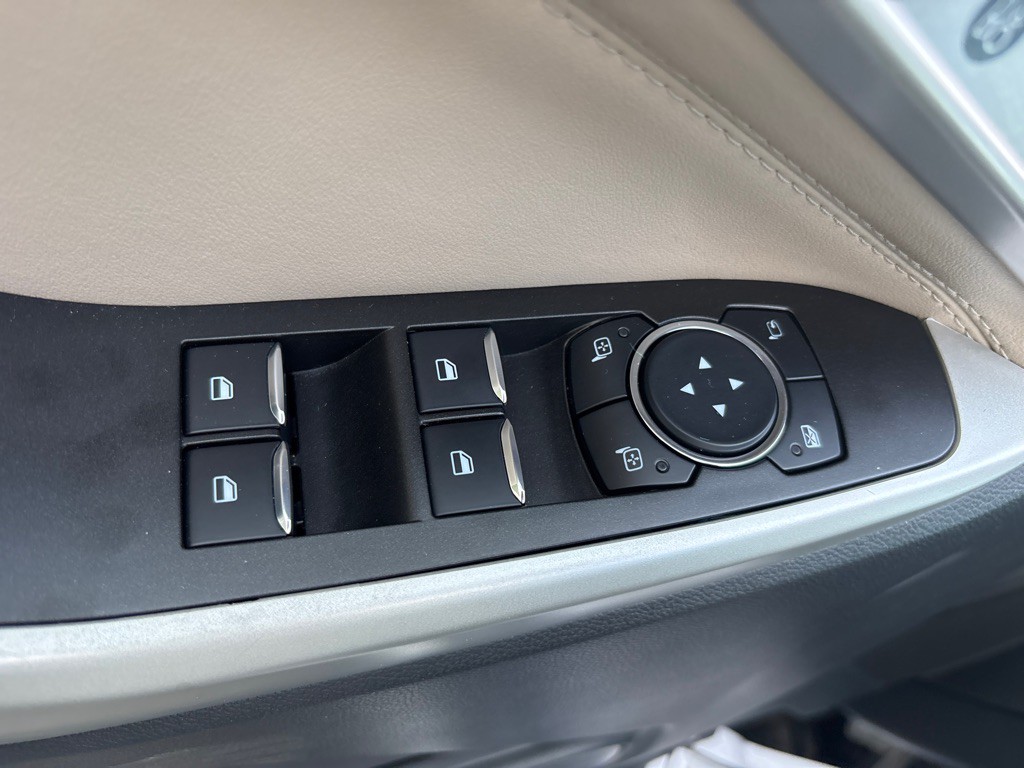 2020 Ford Explorer Image 20