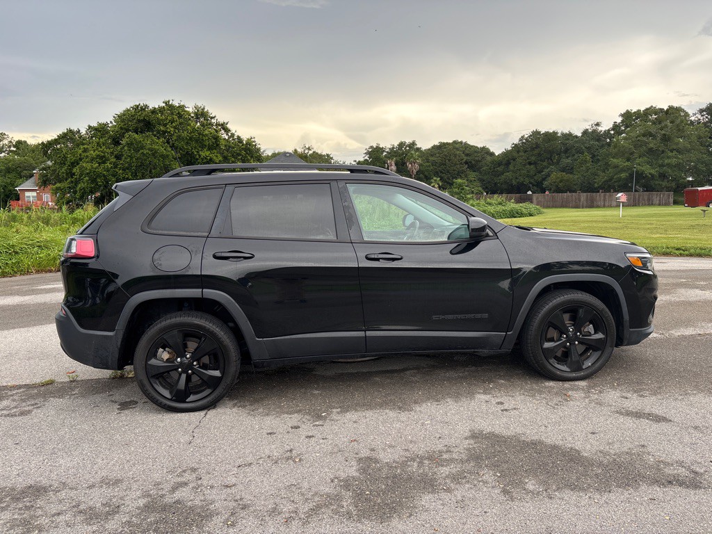 2020 Jeep Cherokee Image 8