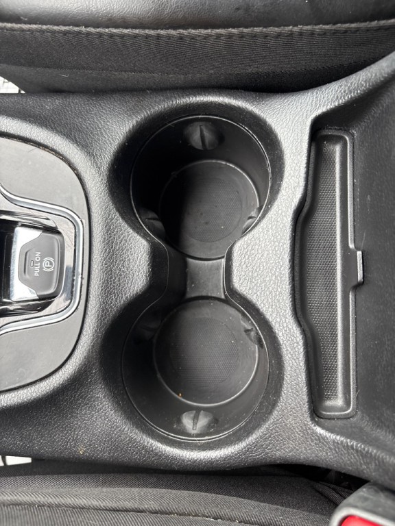 2020 Jeep Cherokee Image 29
