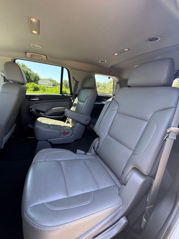 2019 Chevrolet Tahoe Image 12