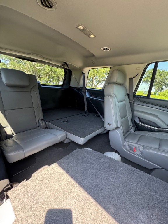 2019 Chevrolet Tahoe Image 17