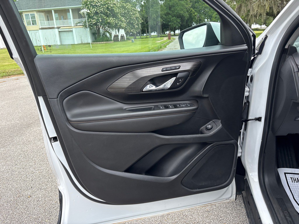2021 GMC Terrain Image 12