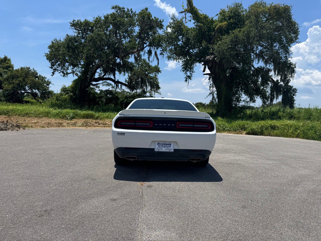 2019 Dodge Challenger Image 4