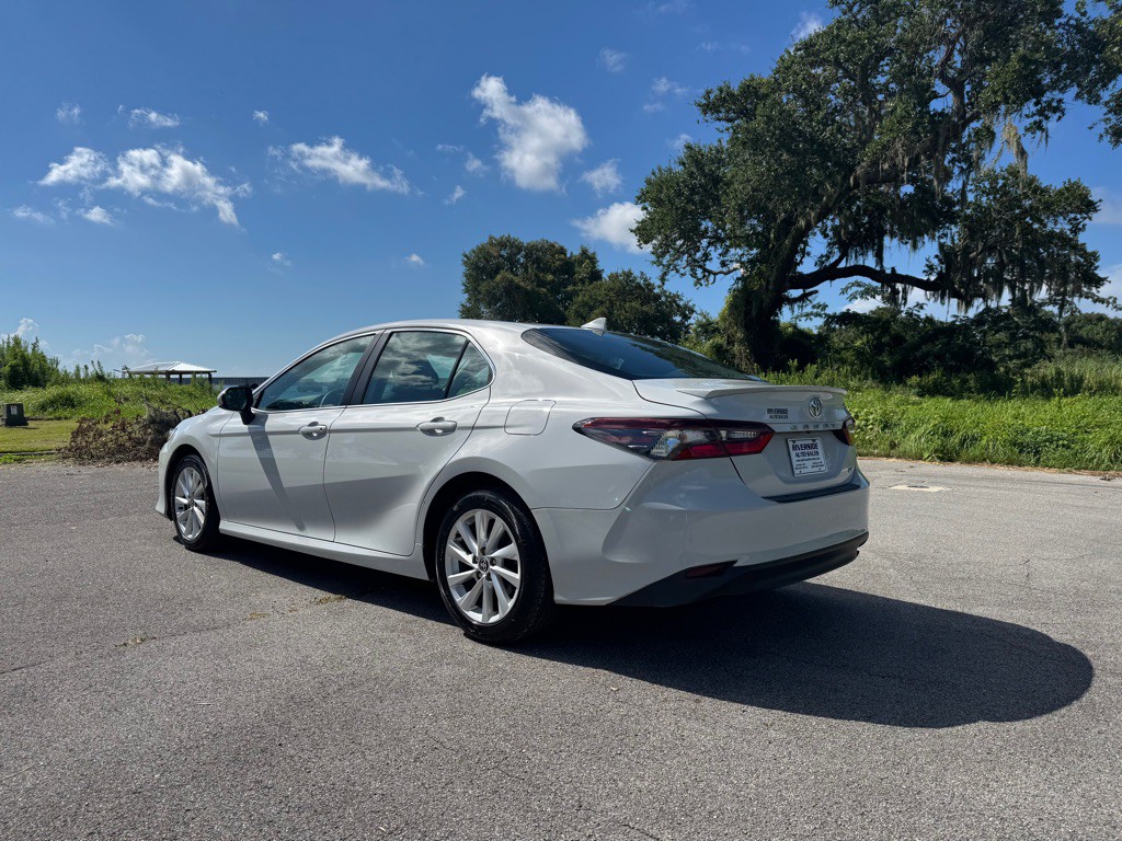 2023 Toyota Camry Image 4