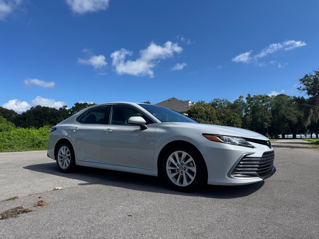 2023 Toyota Camry Image 8