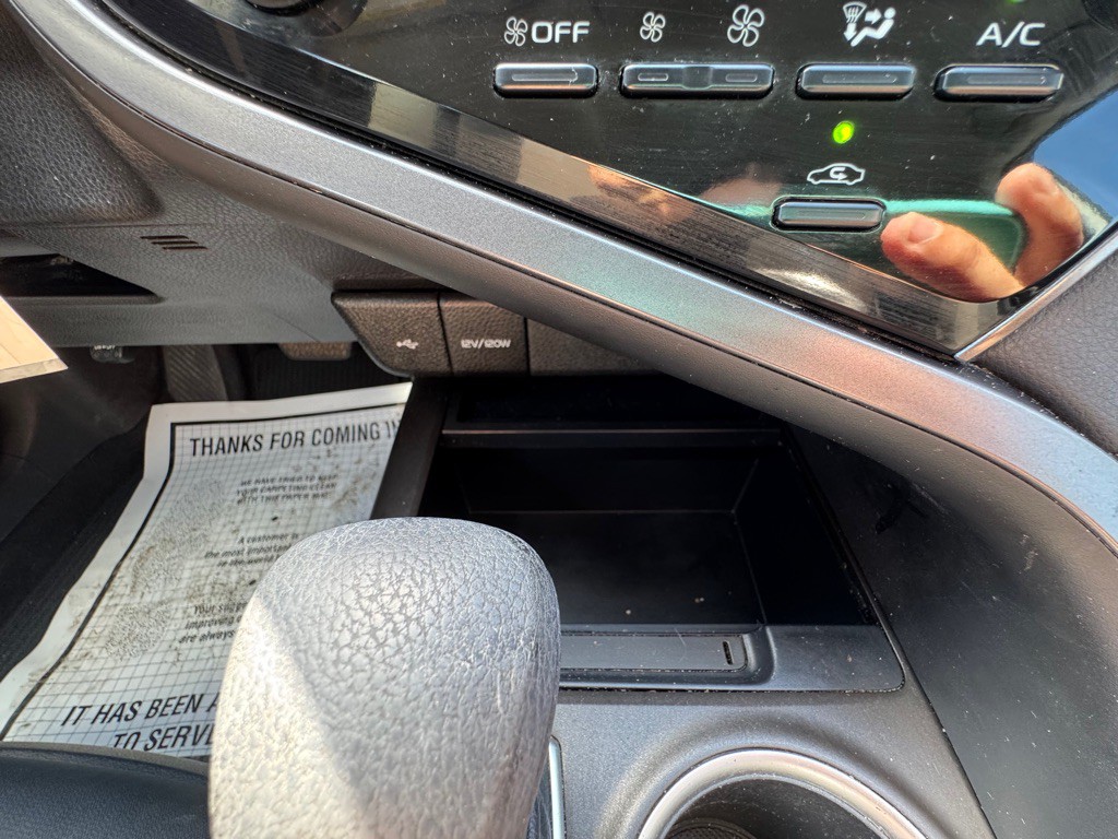 2023 Toyota Camry Image 23